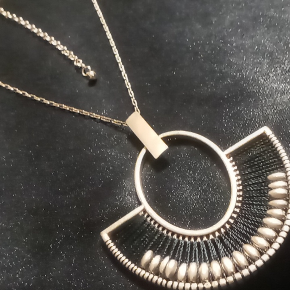 Enid Liy Gold & Black Long Pendant Necklace. Fine Oval Link Long Chain 30+3 In.